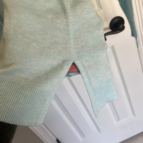 The Limited Women's Robin Egg Blue Sweater - Picture 6 of 6